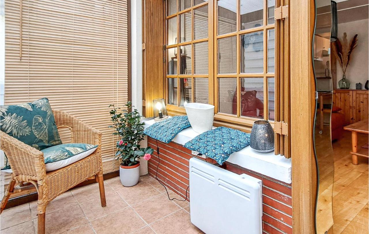 1 Bedroom Lovely Apartment In Grandcamp-Maisy Esterno foto